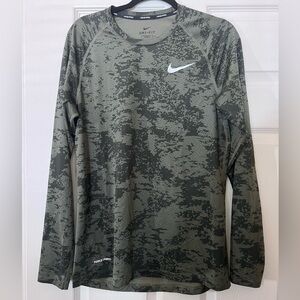 Nike Pro Dri-Fit long sleeve size medium
